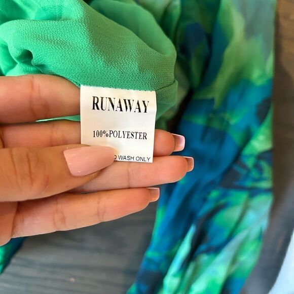 Runaway Lista dress - Picture 6 of 7